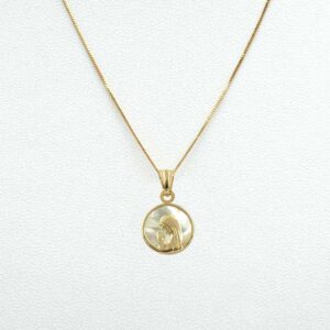 Conjunto Virgen Niña 12mm Oro 18k Nácar