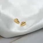 Aros de oro 18k para uso diario, modelo oval pulido de 14 x 7 mm.