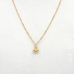 Conjunto Corazón Mini de oro 18k con cadena y colgante delicado.