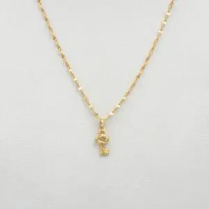 Collar de oro amarillo 18k con dije de llave minimalista – Ella Joyas