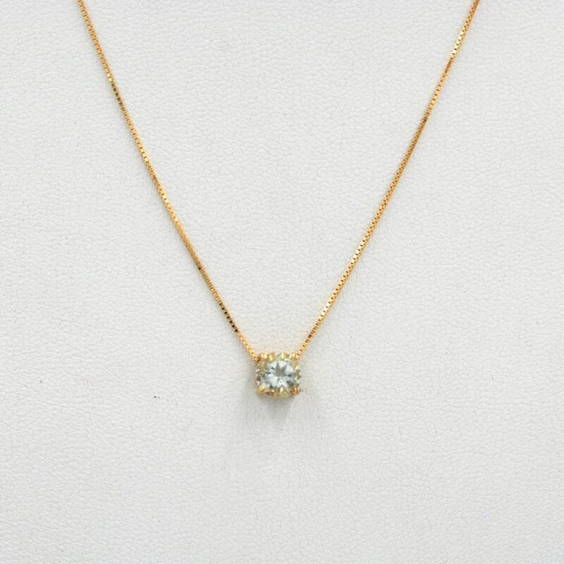 Cadena Punto de Luz de oro amarillo 18k con topacio natural.