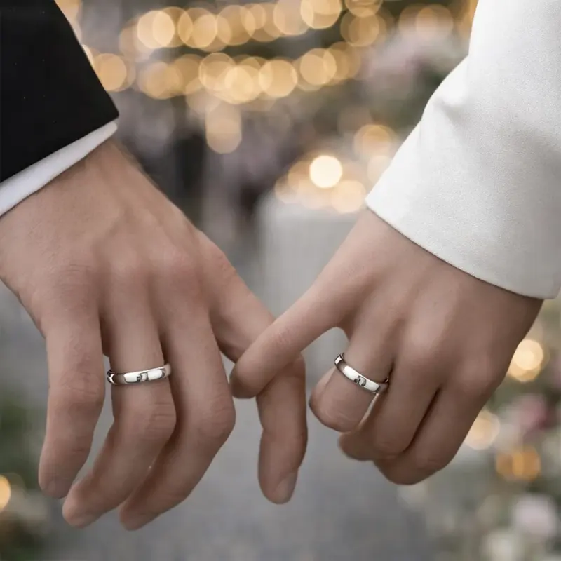 par de argollas de matrimonio en oro blanco 18k modelo inglés clásico